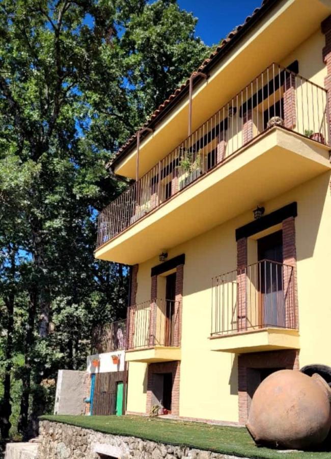 Apartamentos La Rosa Y El Pastor Guijo de Santa Barbara Exterior photo